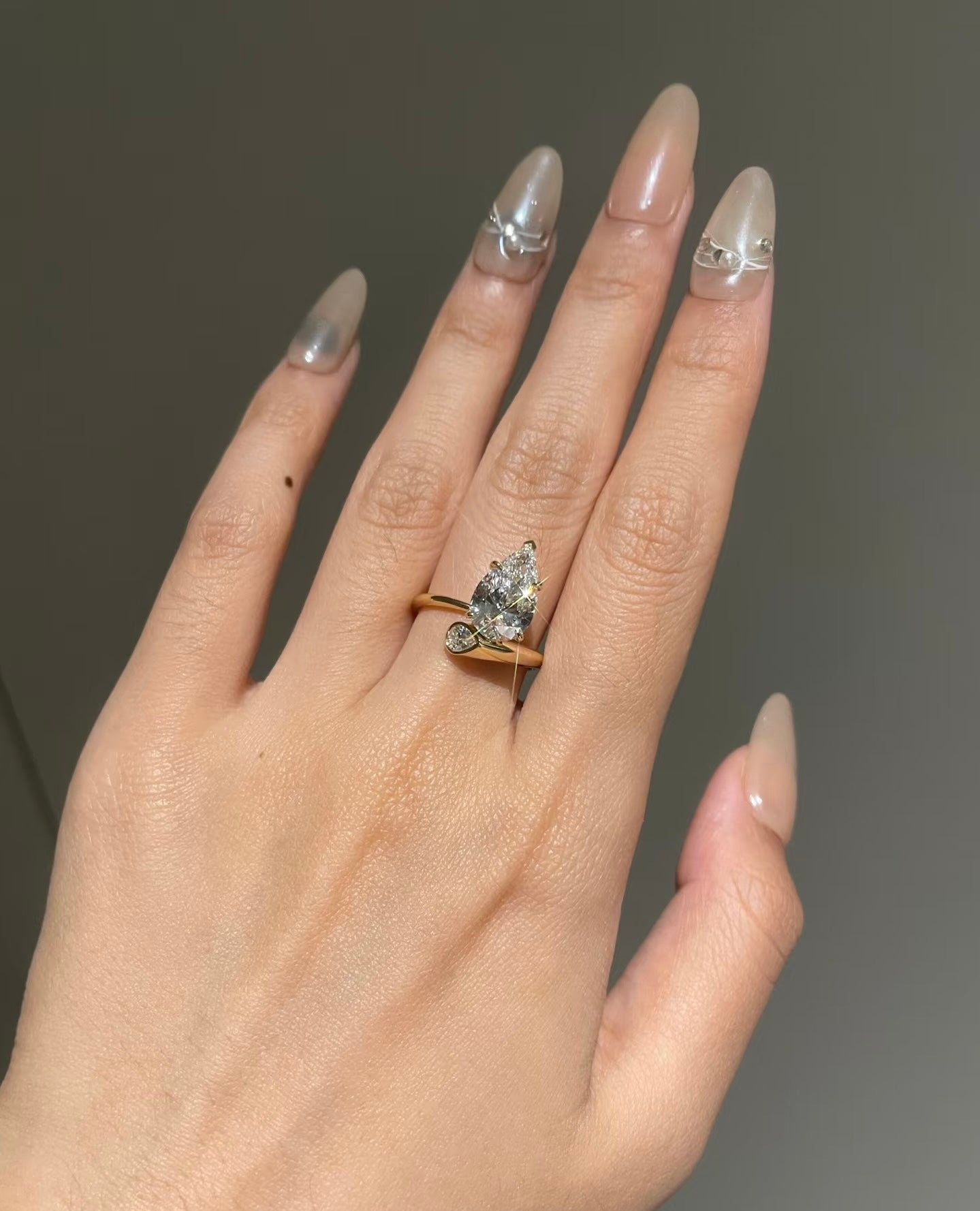 18k Yellow Gold 3ct Lab-Grown Pear Shape Diamond Ring