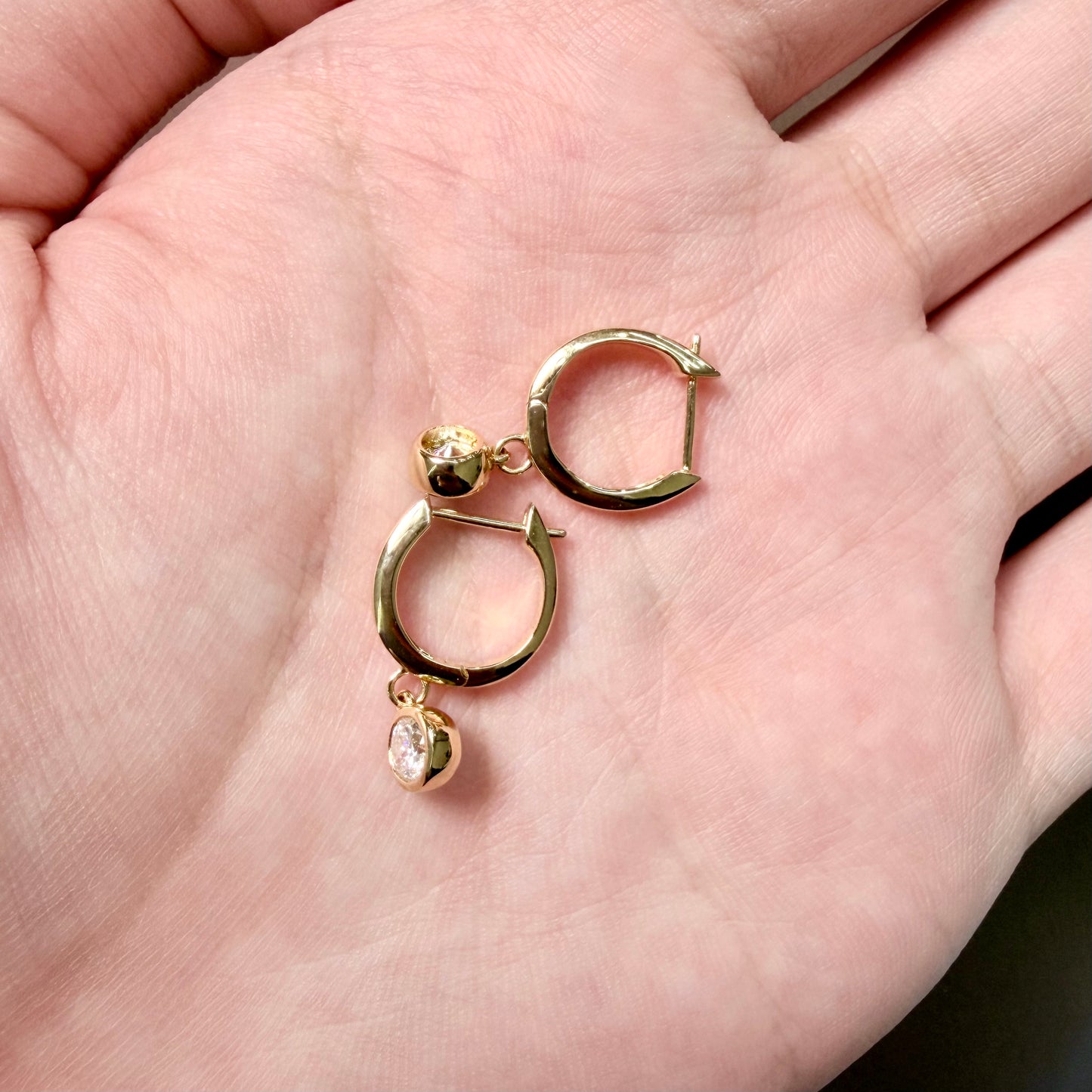 18K Yellow Gold Lab-Grown Diamond Hoop Earrings