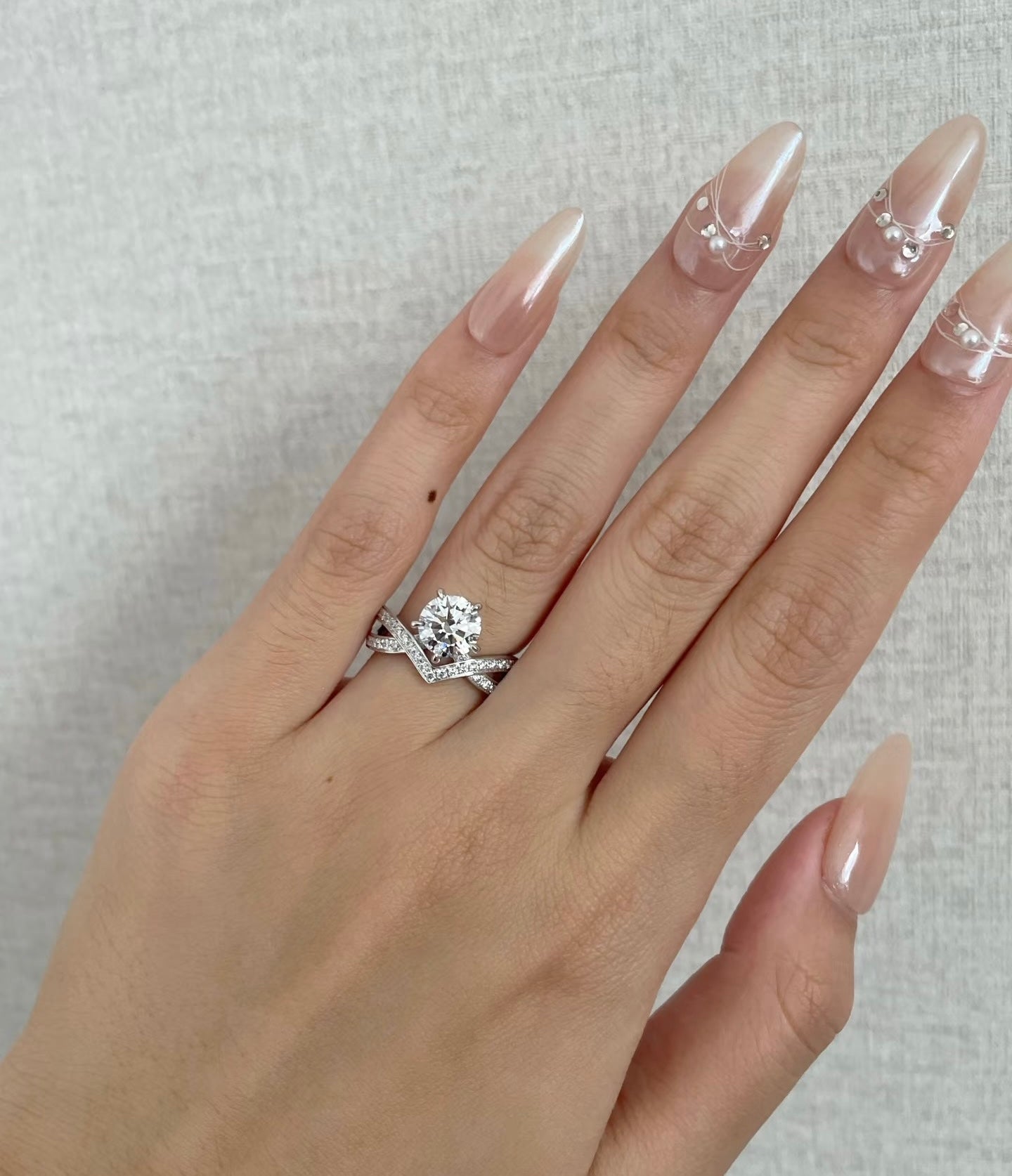 18k Gold 2ct Love Wing Lab-Grown Diamond Ring