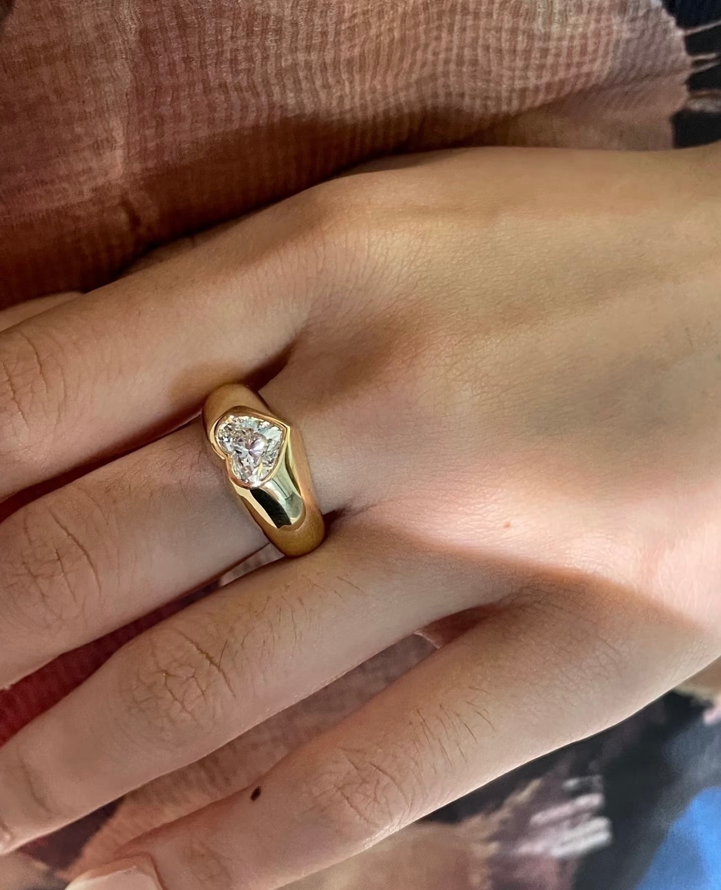 18k Gold 1.5ct Heart Shape Lab-Grown Diamond Ring