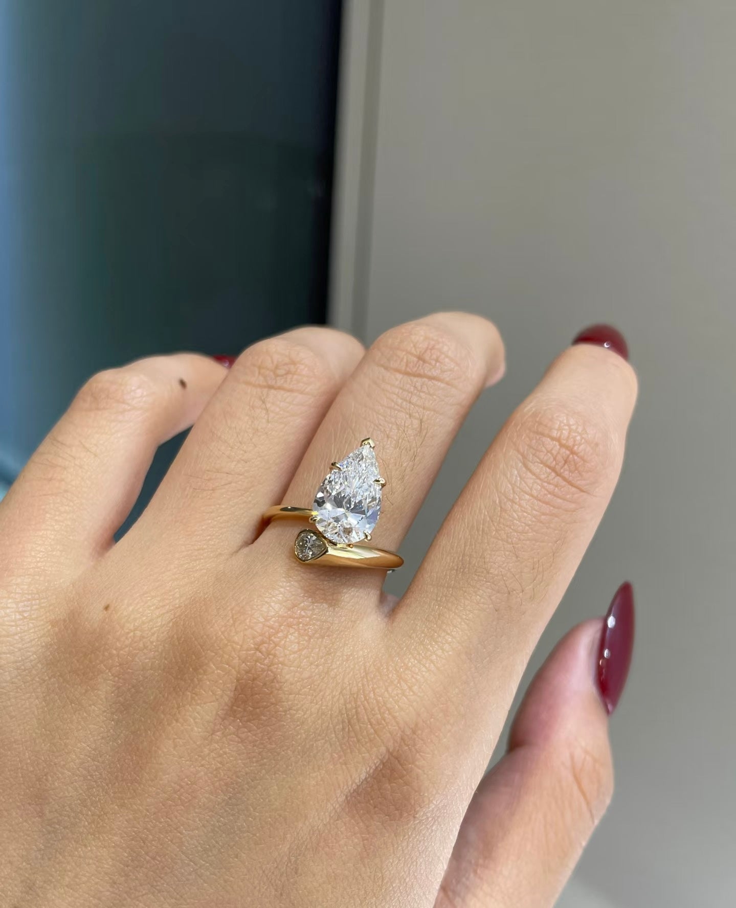 18k Yellow Gold 3ct Lab-Grown Pear Shape Diamond Ring