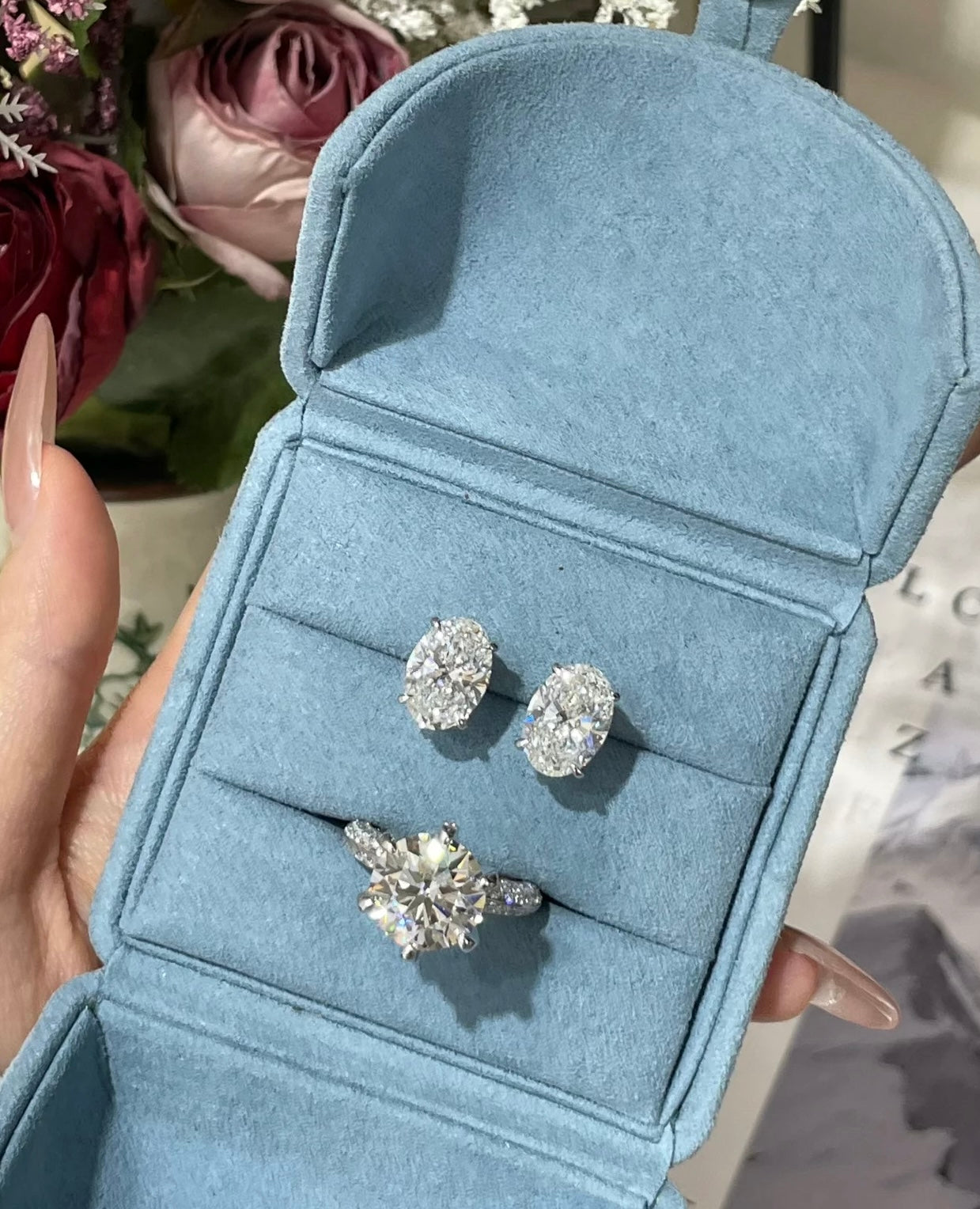 18k Gold Oval 6ct(3ct each) Lab-Grown Diamond Stud Earrings