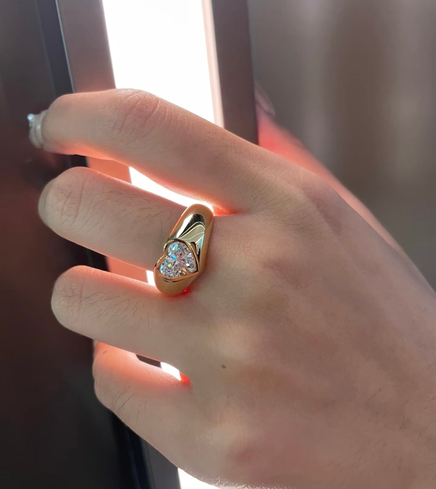 18k Gold 1.5ct Heart Shape Lab-Grown Diamond Ring