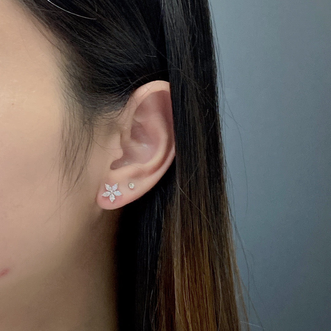 Flower Design Diamond Stud Earrings