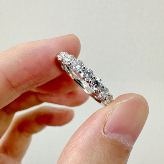 0.10ct Lab-Grown Diamond Band Ring