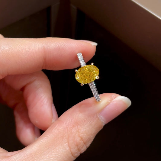 18K White Gold 1.58 ct Fancy Yellow Oval Lab-Grown Diamond Ring, IGI Certified
