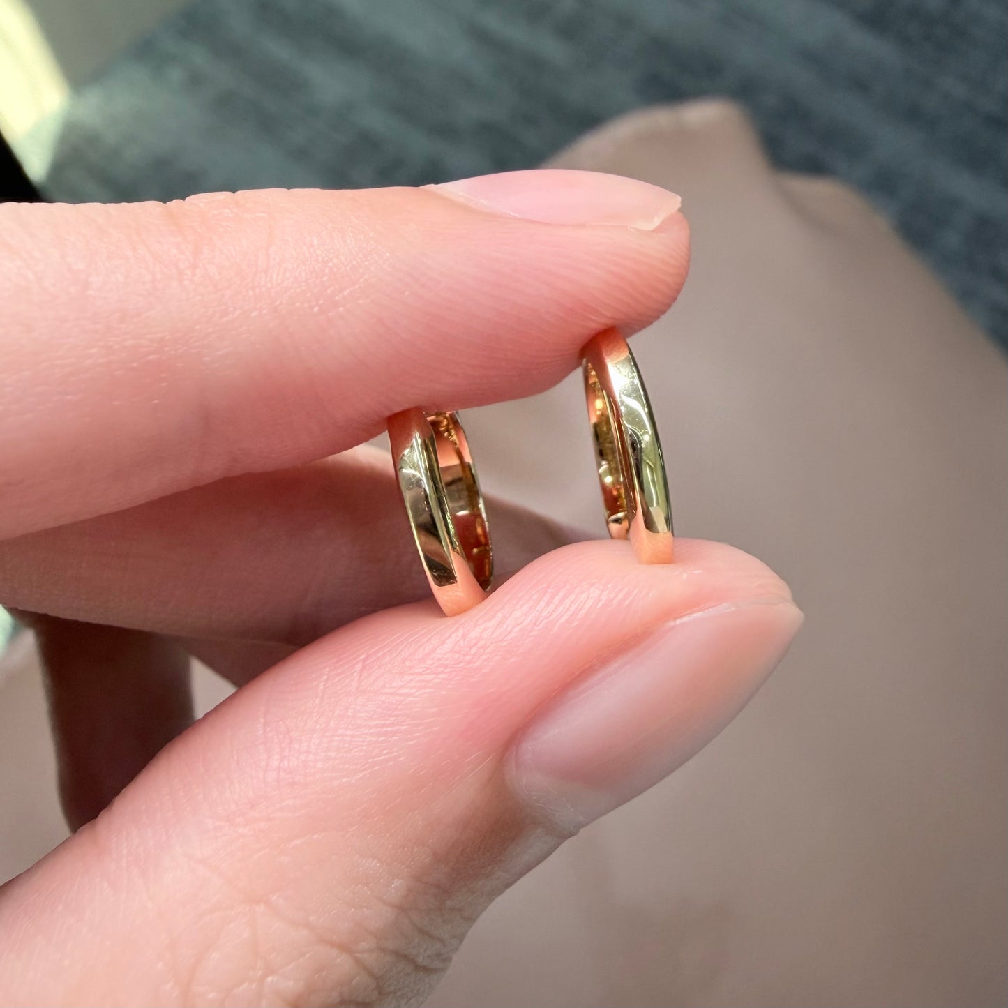 18K Yellow Gold Plain Hoop Earrings | 1.93g