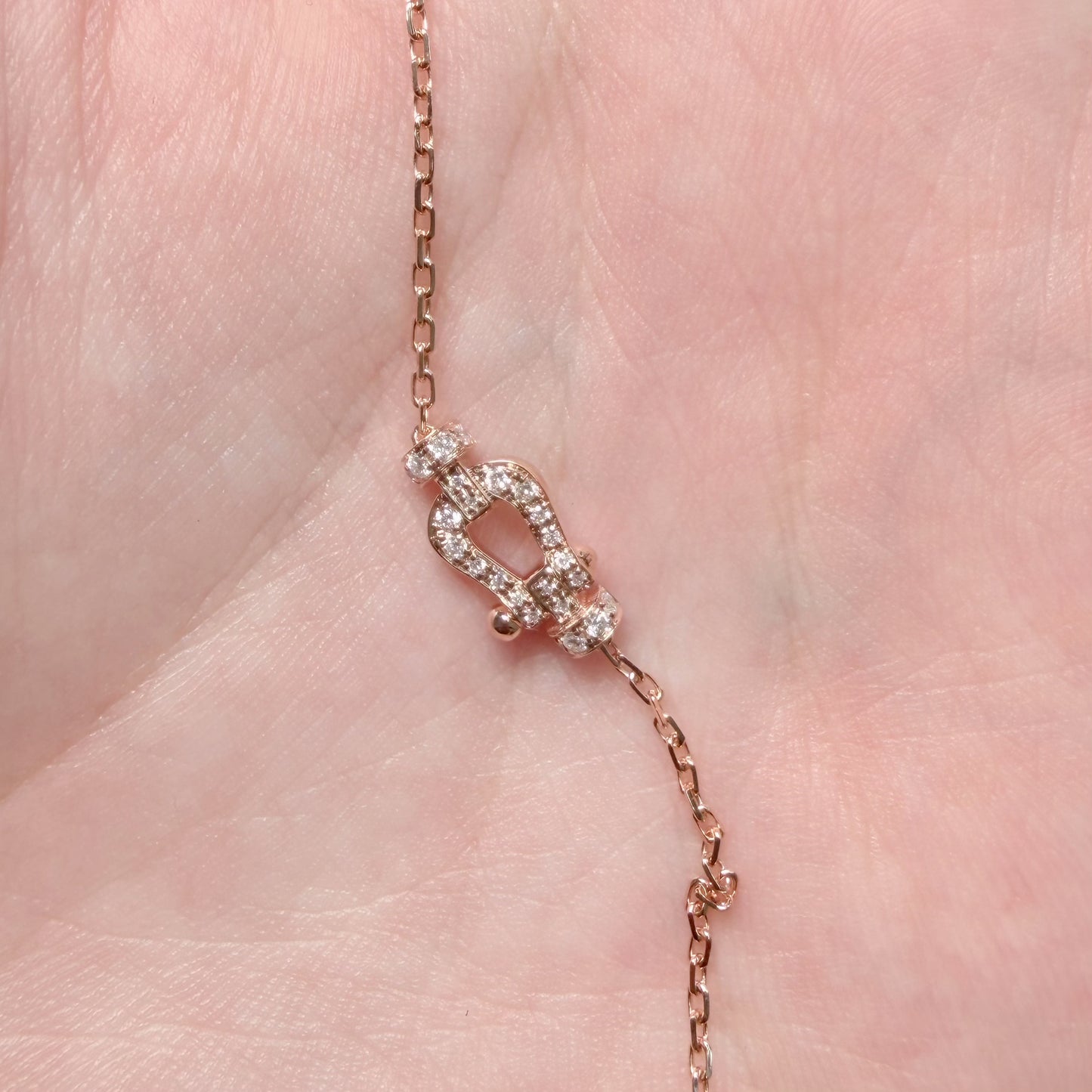 18K Rose Gold Mini Horseshoe Clasp Natural Diamond Bracelet