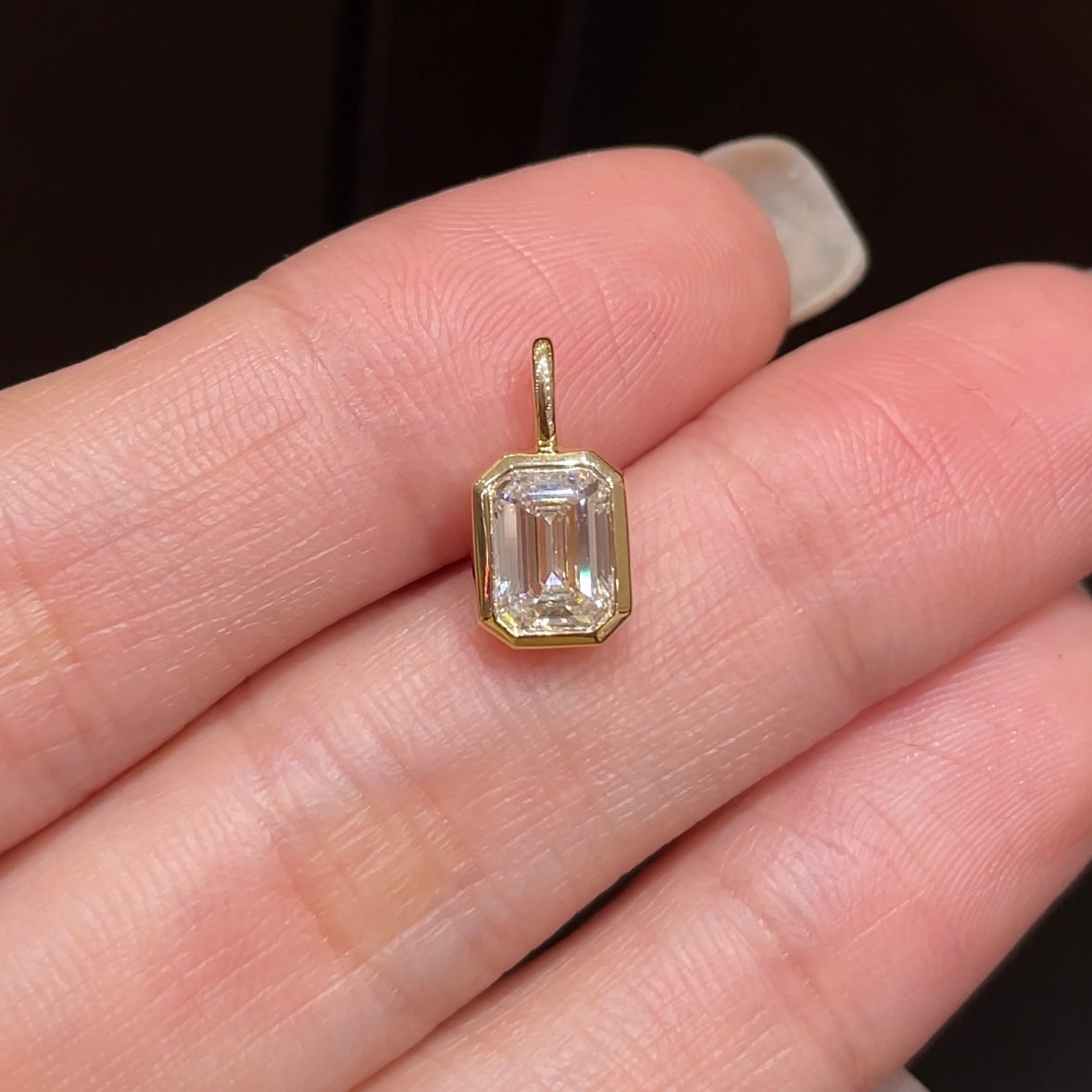 18K Yellow Gold Bezel Set Pendant | 1.04ct Emerald Center with 1.04ct Diamond Accent | Fine Jewelry
