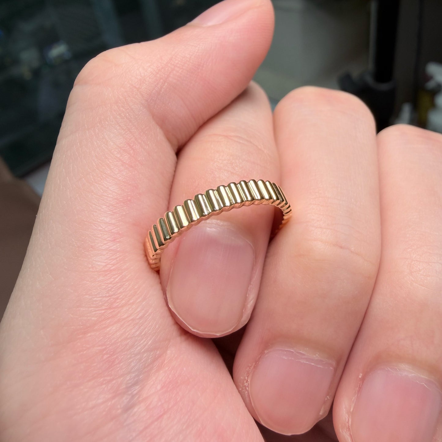 18K Gold Satin Finish Band Ring, 3.66g, Size 54#