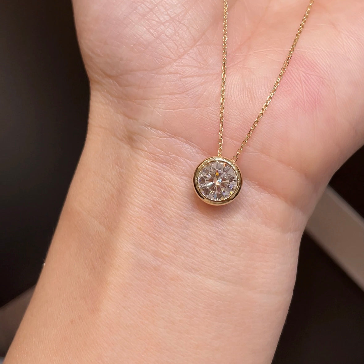 18K Yellow Gold Bubble Pendant Necklace | 1.51ct IGI Certified Lab-Grown Diamond