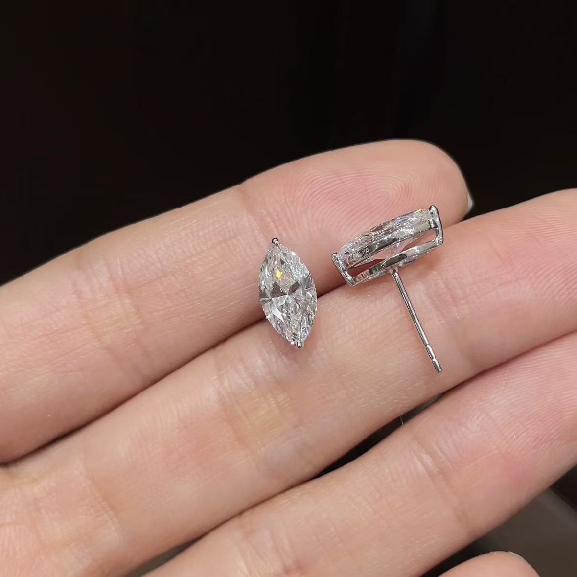 18K White Gold 2.26ct Lab Grown Marquise Diamond Stud Earrings IGI Certified.