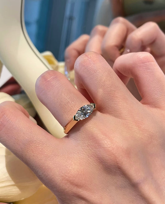 18K Gold 1ct Marquise Lab-Grown Diamond Roma Design Ring